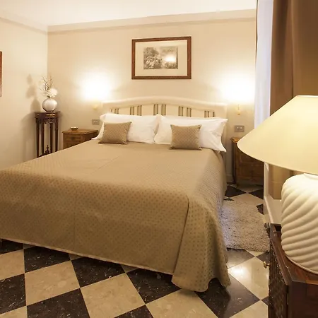 Martins De Luxe Hotel apartamentowy Rawenna