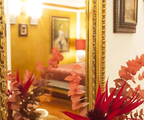 Martins De Luxe Lägenhetshotell 4*