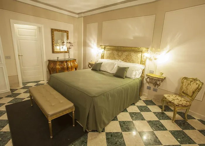 Lägenhetshotell Martins De Luxe Ravenna